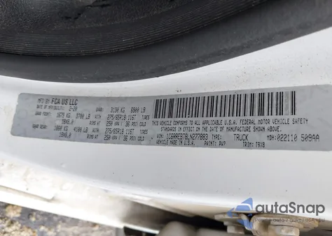 2020 Ram 1500 Big Horn 4X2 6'4 Box z USA, uszkodzony, nr VIN 1C6RREBT8LN277883